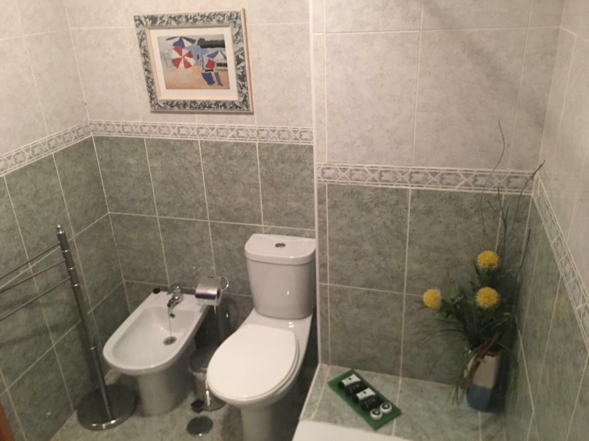 Quiet Apartment Overlooking The Swimming Pool アルマカオ・デ・ペラ エクステリア 写真