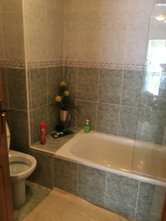 Quiet Apartment Overlooking The Swimming Pool アルマカオ・デ・ペラ エクステリア 写真